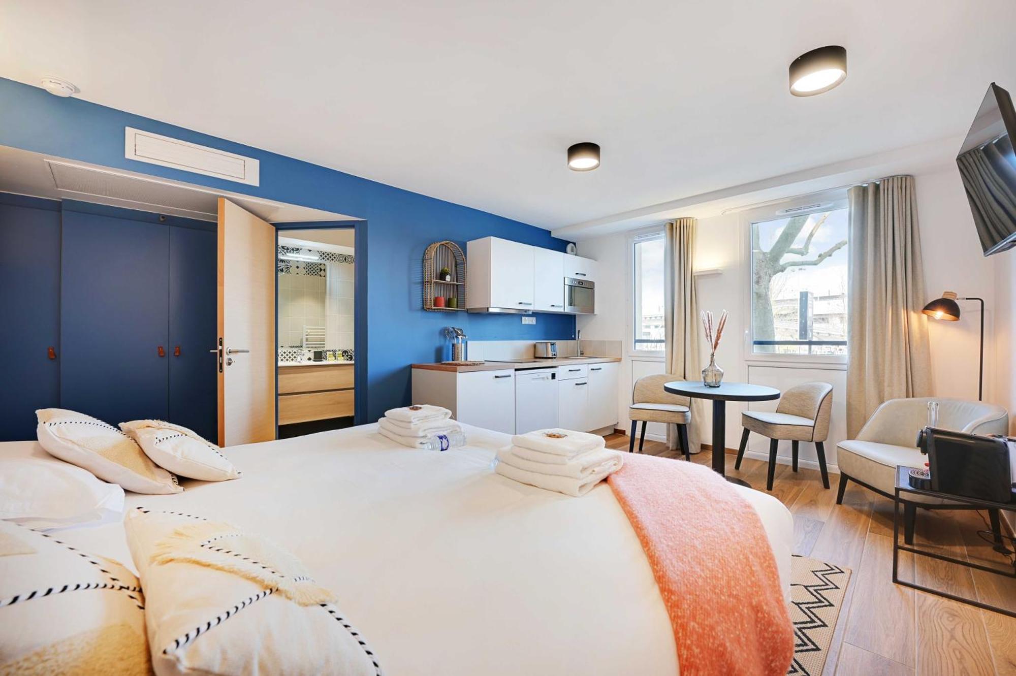 Residence Du Parc Vanves - Rooftop & Climatisation Экстерьер фото